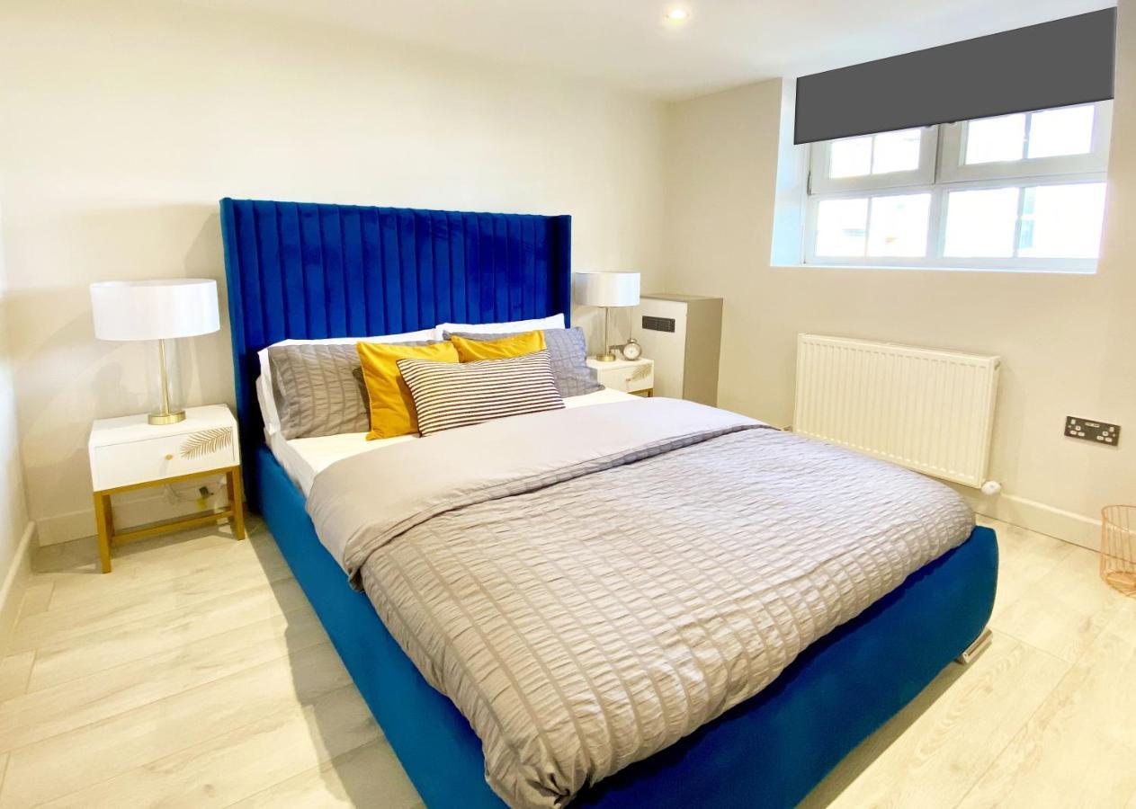 Perfect Central Location- 5 Minutes From Tower Bridge ! 8 Minutes Walk From Tube ロンドン エクステリア 写真